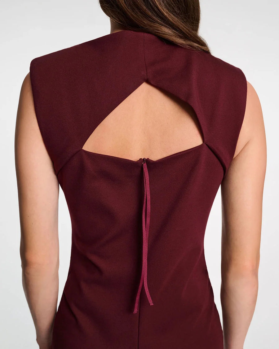 Dorothee Schumacher emotional essence dress dark burgundy on figure back detail