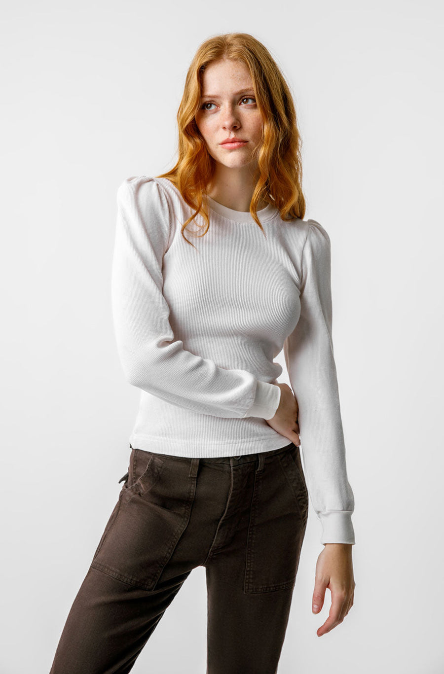 amo girly thermal white figure side