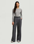 argent Single Pleat Trouser grey melange on figure front