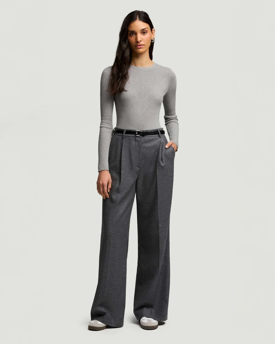 argent Single Pleat Trouser grey melange on figure front