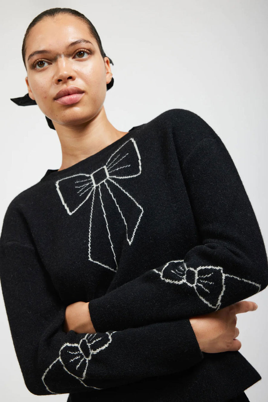 batsheva bow jacquard sweater black