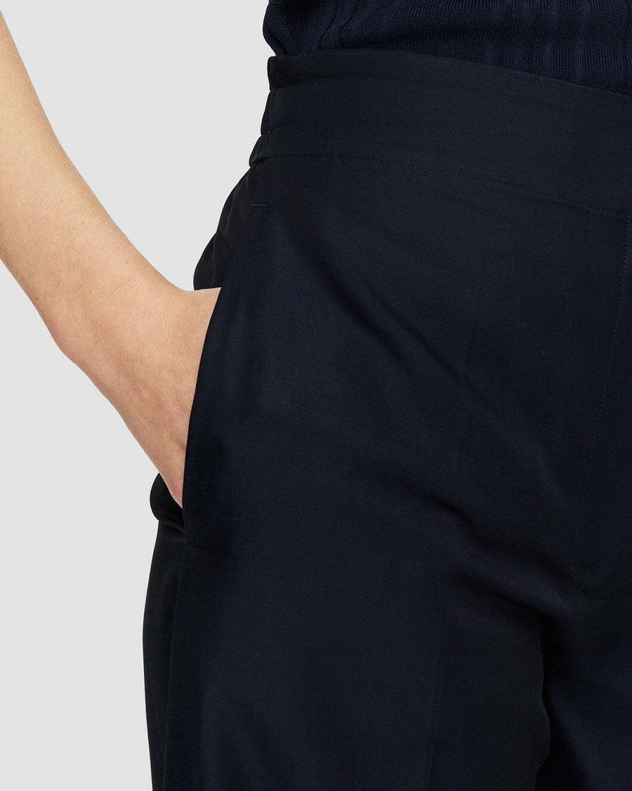 joseph Soft Cotton Silk Thurlow Trousers navy blue on figure front pocket detail