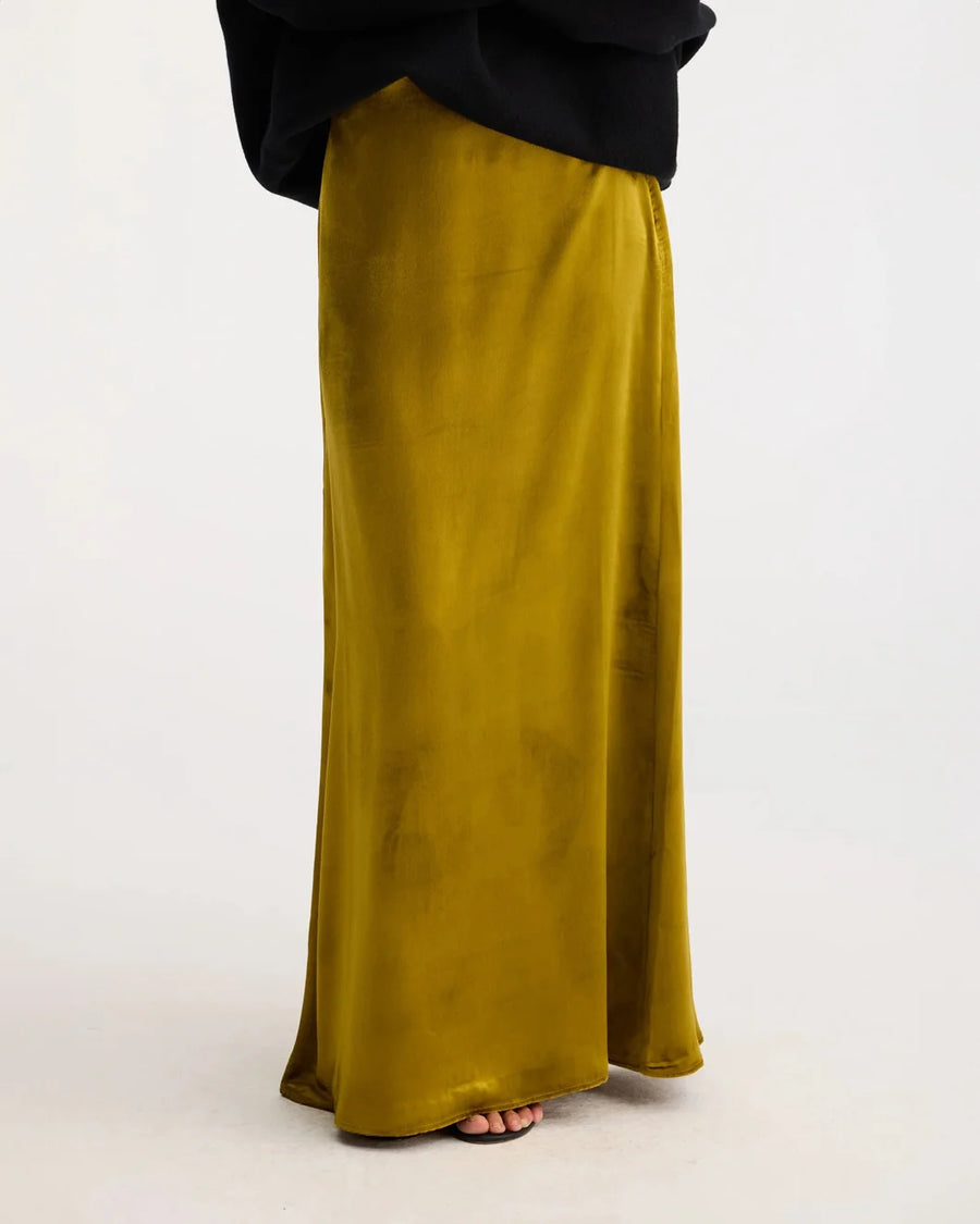 rohe long velvet skirt gold on figure front