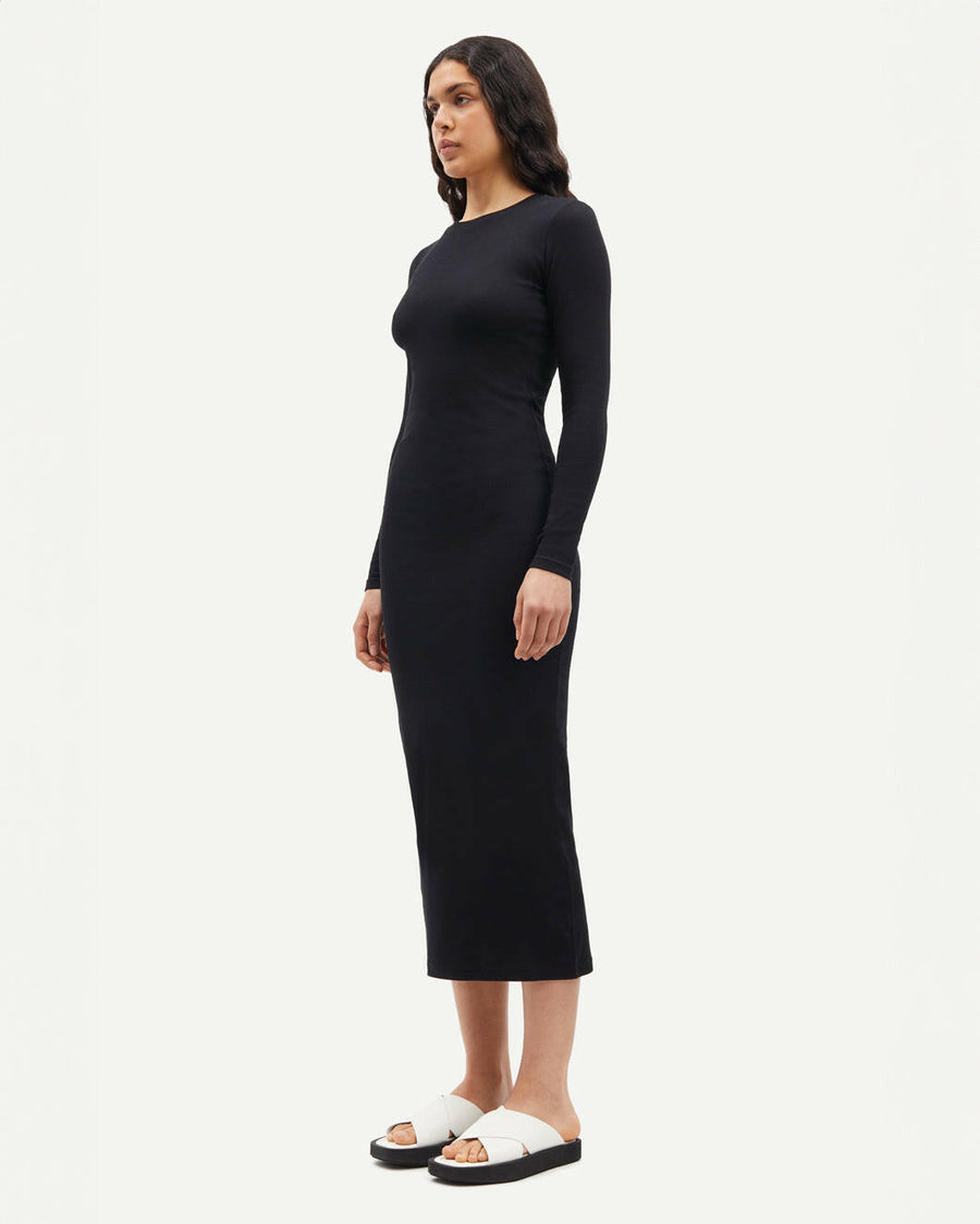 samsoe samsoe Saalexa Midi Dress black on figure side