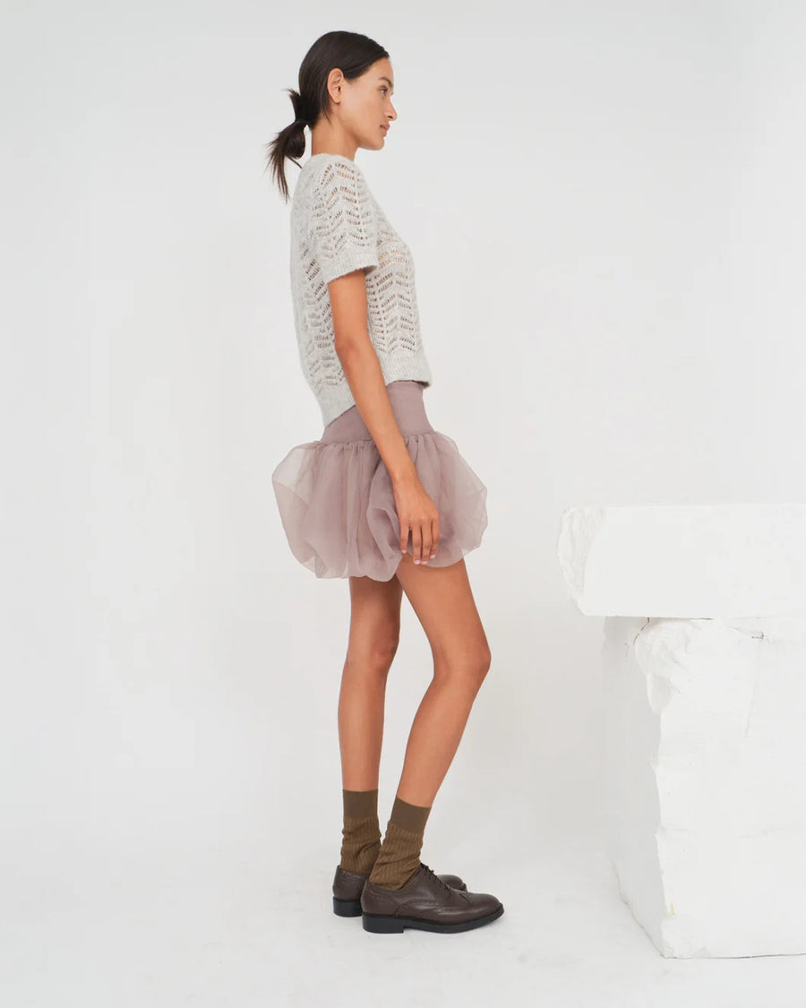 the garment Verbier Pointelle Mini shirt heather grey melange on figure side