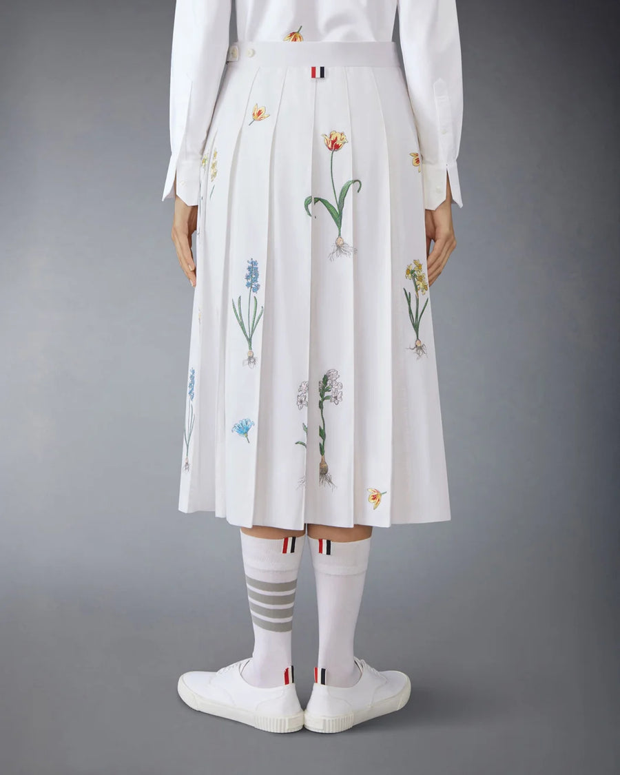 thom browne CLASSIC COTTON LINEN BOTANICAL FLOWER PLEATED SKIRT on figure back