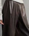 twp eva pant fudge brown on figure side detail